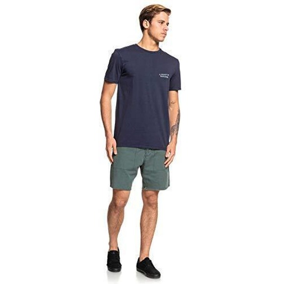 NWT!! Quiksilver Men's Insane Jane Short Sleeve T-Shirt Blue Nights Size Small - Picture 3 of 3